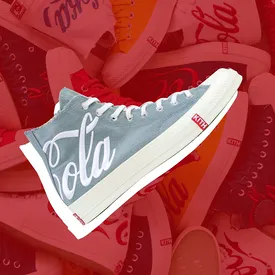 Кроссовки дня: кеды, созданные сразу тремя брендами — Converse, Kith и Coca-Cola Кроссовки дня: кеды, созданные сразу тремя брендами — Converse, Kith и Coca-Cola