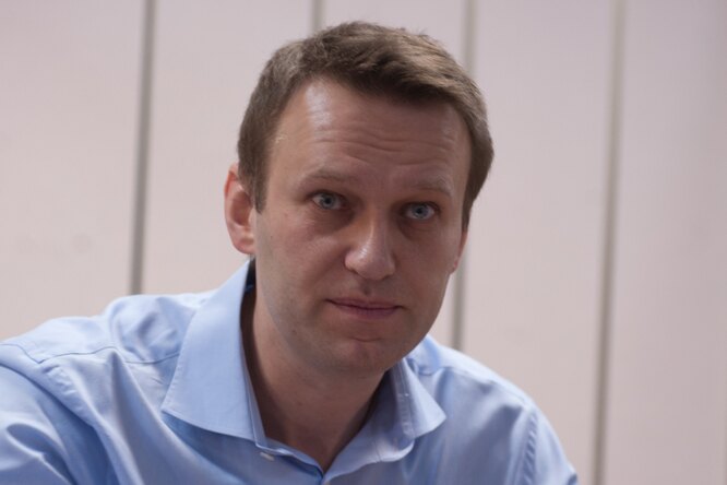 Навальный доставлен в отдел полиции Химок