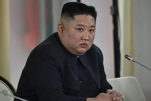 СМИ: Ким Чен Ын запретил держать дома собак. Некоторых животных отдают на убой из-за нехватки продовольствия в стране