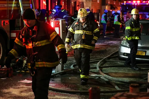 В Нью-Йорке произошел самый страшный пожар за 25 лет