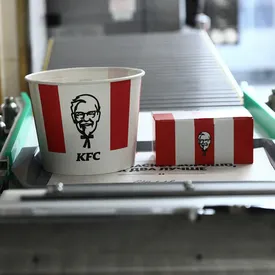 В KFC могут появиться наггетсы «из пробирки». Их планируют печатать на специальном биопринтере В KFC могут появиться наггетсы «из пробирки». Их планируют печатать на специальном биопринтере