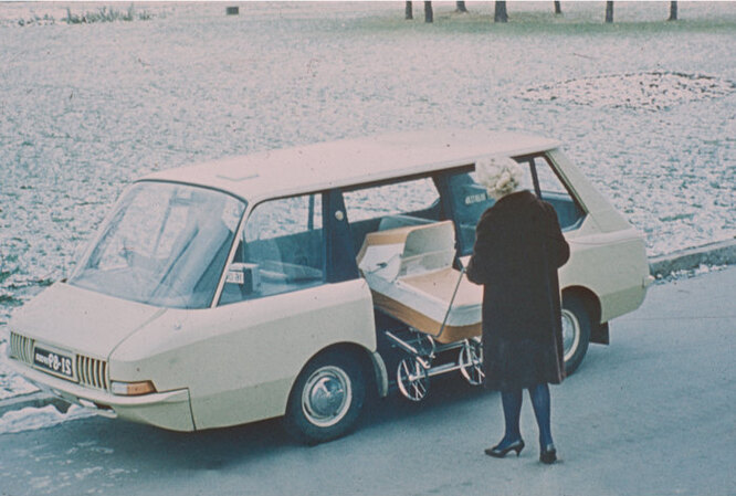 Такси будущего; коллекция Московский музей дизайна, фотография, ВНИИТЭ,1964 год