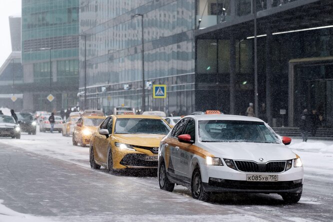 Средняя стоимость поездки на такси в Москве за год увеличилась на 24%