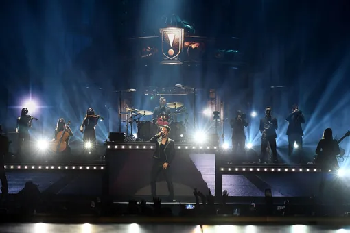 Группа Panic! At the Disco окончательно распалась Группа Panic! At the Disco окончательно распалась
