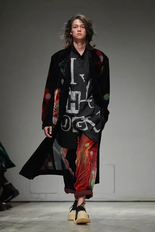 Yohji Yamamoto весна-лето 2023