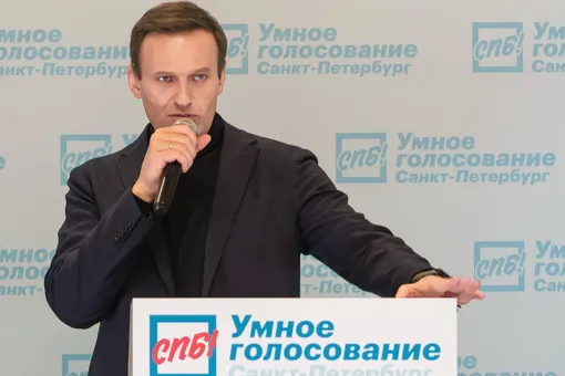 Навальный подал в суд на колонию из-за отказа выдать ему Коран