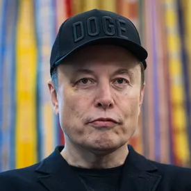 В новых опубликованных материалах по делу Эпштейна фигурирует Илон Маск В новых опубликованных материалах по делу Эпштейна фигурирует Илон Маск