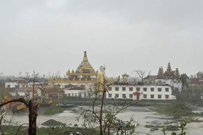 В Мьянме журналиста приговорили к 20 годам тюрьмы за фоторепортаж о разрушительном урагане 