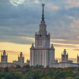 С 1 сентября российские вузы частично откажутся от бакалавриата и магистратуры