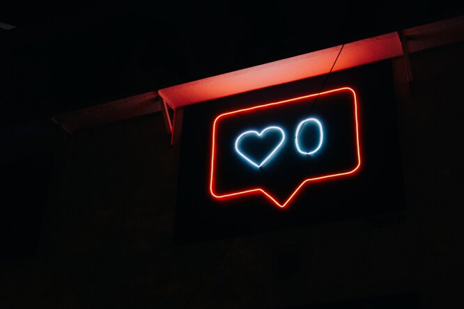 Instagram* и Facebook* начали тестировать функцию скрытия лайков Instagram* и Facebook* начали тестировать функцию скрытия лайков