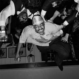 Музыкальные новинки недели: Steve Lacy, Dijon, Kaytranada, SODA LUV, МОТ и MONA Музыкальные новинки недели: Steve Lacy, Dijon, Kaytranada, SODA LUV, МОТ и MONA