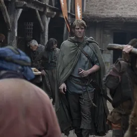 HBO показал первый кадр из «Рыцаря Семи Королевств» — второго спин-оффа «Игры престолов» HBO показал первый кадр из «Рыцаря Семи Королевств» — второго спин-оффа «Игры престолов»