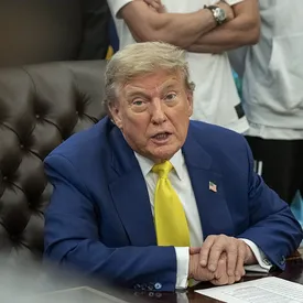 Пакистан выдвинул Трампа на Нобелевскую премию мира Пакистан выдвинул Трампа на Нобелевскую премию мира