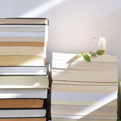 Неделя с пользой: 25 увлекательных книг, которые можно почитать в перерывах между работой и отдыхом
