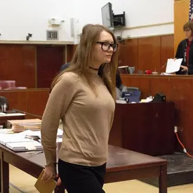 В США досрочно освободят русскую мошенницу Анну Сорокину, которая представлялась богатой наследницей и вела роскошную жизнь на кредиты