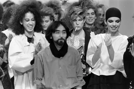 Показ Yohji Yamamoto осень-зима 1982