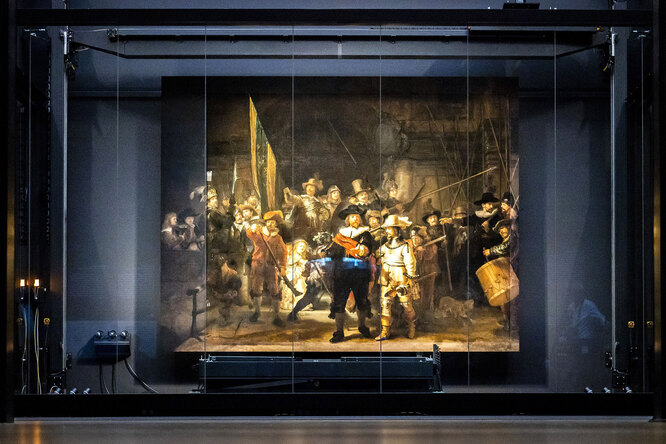 Недостающие части картины Рембрандта «Ночной дозор» восстановили с помощью ИИ. На полотне появились три новых персонажа
