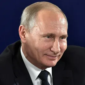 Путин объявил нерабочими все дни между майскими праздниками — с 1 мая по 10 мая включительно
