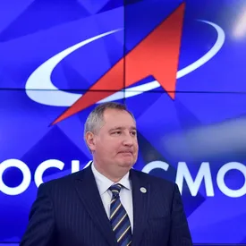 Рогозин назвал космические корабли США гламурными аналогами «Союзов» Рогозин назвал космические корабли США гламурными аналогами «Союзов»