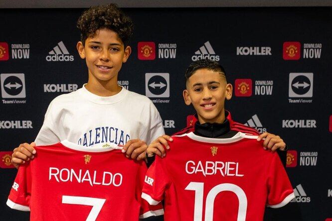 11-летний сын Криштиану Роналду подписал контракт с «Манчестер Юнайтед»