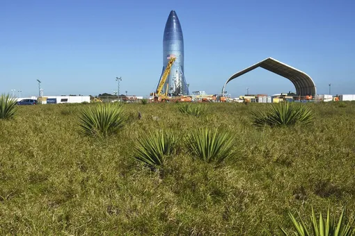 Прототип ракеты Илона Маска SpaceX Starship для межпланетных перелетов взорвался во время испытаний
