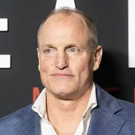 Вуди Харрельсон и Кристен Стюарт сыграют отца и дочь в новом фильме Квентина Дюпье Вуди Харрельсон и Кристен Стюарт сыграют отца и дочь в новом фильме Квентина Дюпье