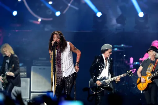 Группа Aerosmith приняла решение завершить гастрольную деятельность Группа Aerosmith приняла решение завершить гастрольную деятельность