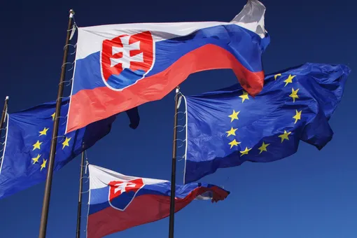 Словакия выслала российского дипломата. Его подозревают в шпионаже