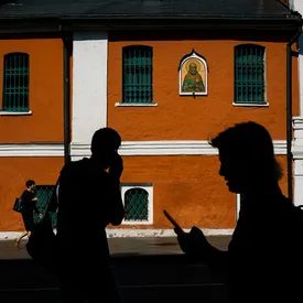 В Москве возбудили уголовное дело об оскорблении чувств верующих после съемки тиктока с иконами В Москве возбудили уголовное дело об оскорблении чувств верующих после съемки тиктока с иконами