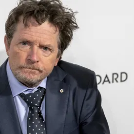 Майклу Джею Фоксу аплодировали стоя на церемонии вручения BAFTA