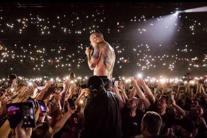 Linkin Park выпустили новый клип и объявили о концерте в память о Честере Беннингтоне