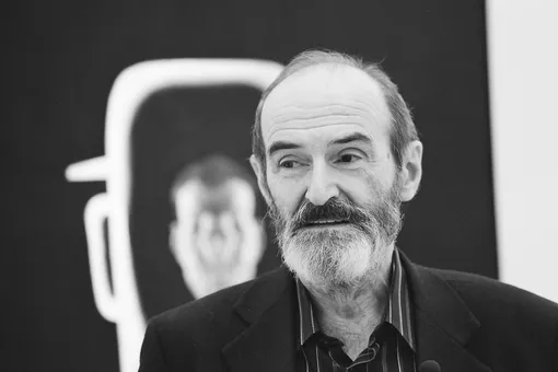 Умер художник Эрик Булатов