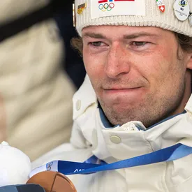 Норвежский биатлонист признался в измене своей девушке сразу после получения медали на Олимпиаде-2026