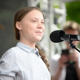 «Это больше денег, чем я могу себе представить»: Грета Тунберг решила передать премию в миллион евро организациям по борьбе с изменениями климата