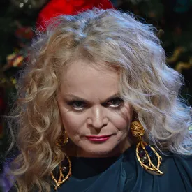 Лариса Долина освободила квартиру в Хамовниках