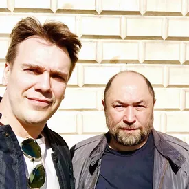 Михаил Зыгарь и Тимур Бекмамбетов запустили сериал для смартфонов про 1968 год Михаил Зыгарь и Тимур Бекмамбетов запустили сериал для смартфонов про 1968 год