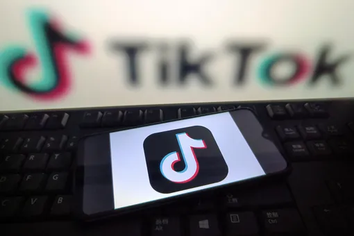 TikTok разрабатывает новую версию приложения для США TikTok разрабатывает новую версию приложения для США