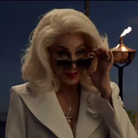 Вышел первый трейлер продолжения мюзикла Mamma Mia! с Шер Вышел первый трейлер продолжения мюзикла Mamma Mia! с Шер