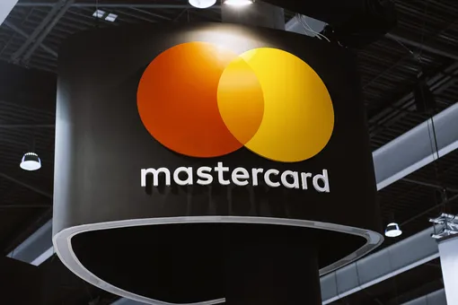 Запрет MasterCard на автоматическое списание денег за подписки коснется только физических товаров