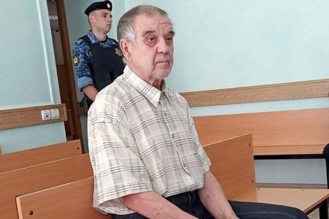 Скопинского маньяка отправили под домашний арест по делу о сокрытии убийства, произошедшего в его доме Скопинского маньяка отправили под домашний арест по делу о сокрытии убийства, произошедшего в его доме