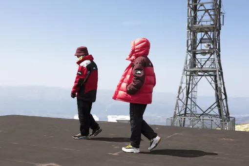 The North Face адаптировали поисково-спасательную одежду для города — теперь ее может носить каждый