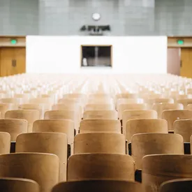 В Петербурге против преподавателя завели второе уголовное дело о растлении школьницы