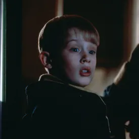 В США мальчик остался один дома и помог поймать вора