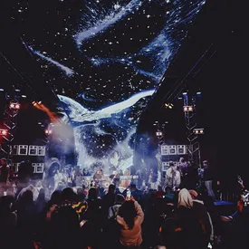 Куда сходить в выходные: рейвы, фестивали и искусство в движении Куда сходить в выходные: рейвы, фестивали и искусство в движении