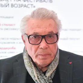 Умер актер и телеведущий Олег Марусев Умер актер и телеведущий Олег Марусев