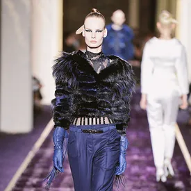 Бренд Versace отказался от использования натурального меха Бренд Versace отказался от использования натурального меха