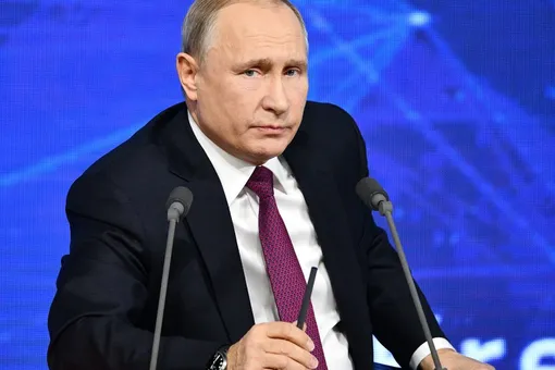 В Кремле рассказали, зачем Путину ручка