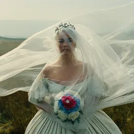 Провокация года: как новый «Грозовой перевал» рассорил литературу и большое кино Провокация года: как новый «Грозовой перевал» рассорил литературу и большое кино