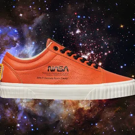 Кроссовки дня: почему кеды Vans x NASA выглядят именно так и при чем тут Холодная война