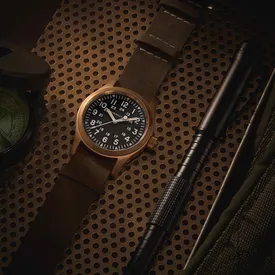 Легендарные часы Hamilton Khaki Field теперь представлены в бронзовом корпусе